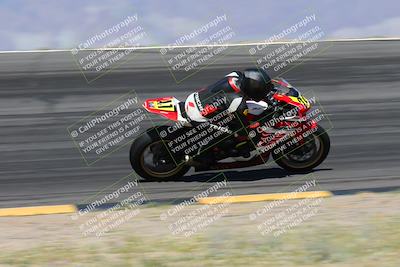 media/Apr-05-2024-Apex Assassins-CVMA Friday Practice (Fri) [[ee2ef04f2b]]/3-Racer 2/Session 3 (Bowl Speed Pans)/